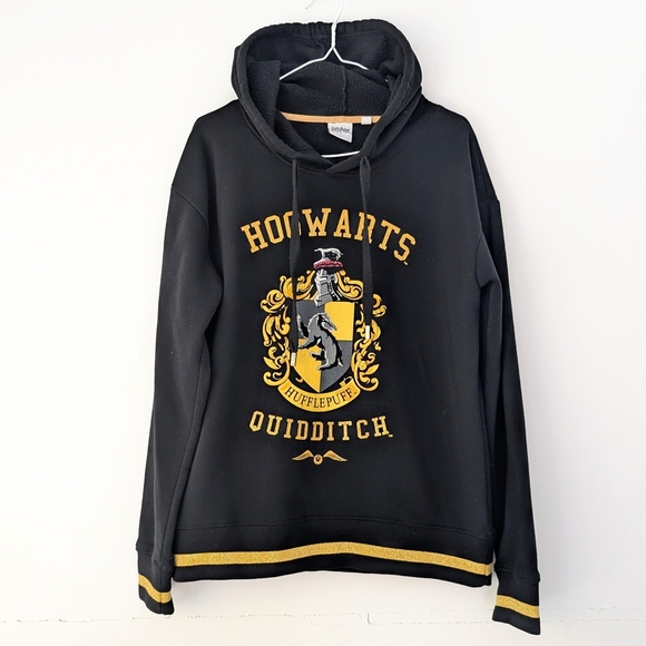 Harry Potter Hogwarts Hufflepuff Quidditch Black and Gold Hoodie ~ Size M Unisex - Picture 1 of 9
